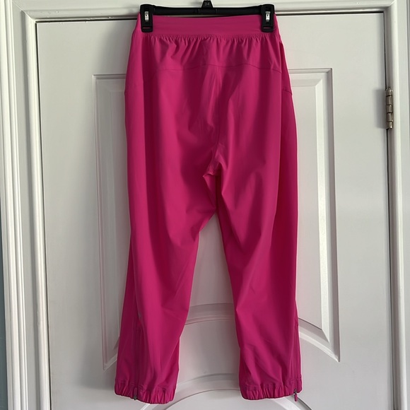 Lululemon Adapted State Cropped HR Jogger Pants EUC 💃🏻 - Picture 8 of 11